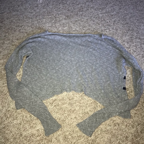 Panda Sweater - Picture 2 of 3